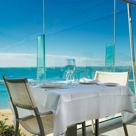 Bull Reina Isabel & 4*