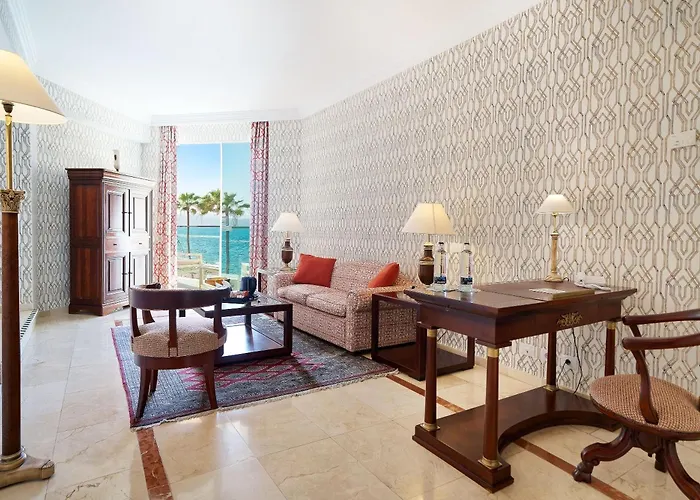 Hotel Bull Reina Isabel&spa