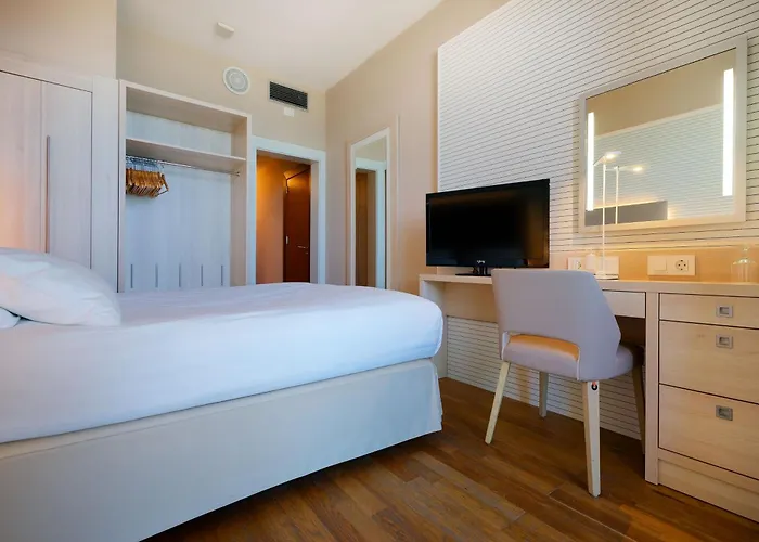 Bull Reina Isabel&spa